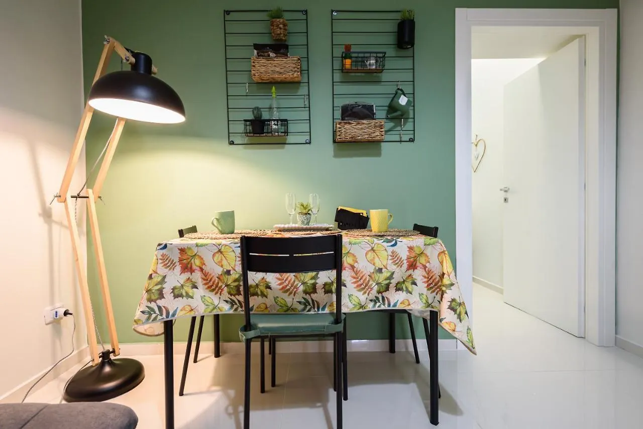 Fermata Duomo Apartment Naples