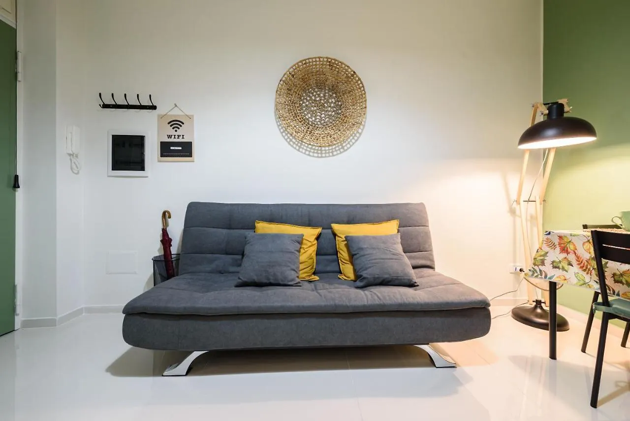 Fermata Duomo Apartment Naples