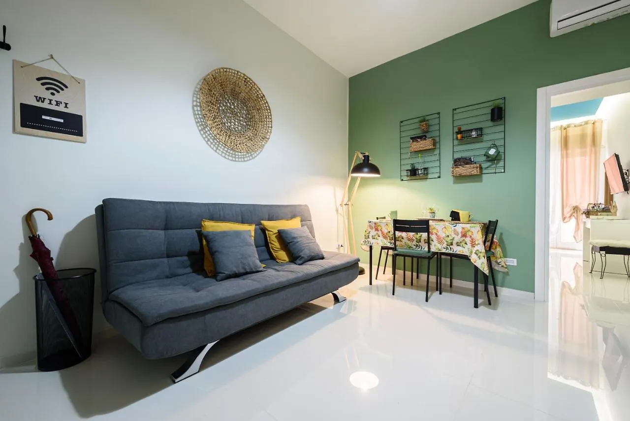 Fermata Duomo Apartment Naples Italy